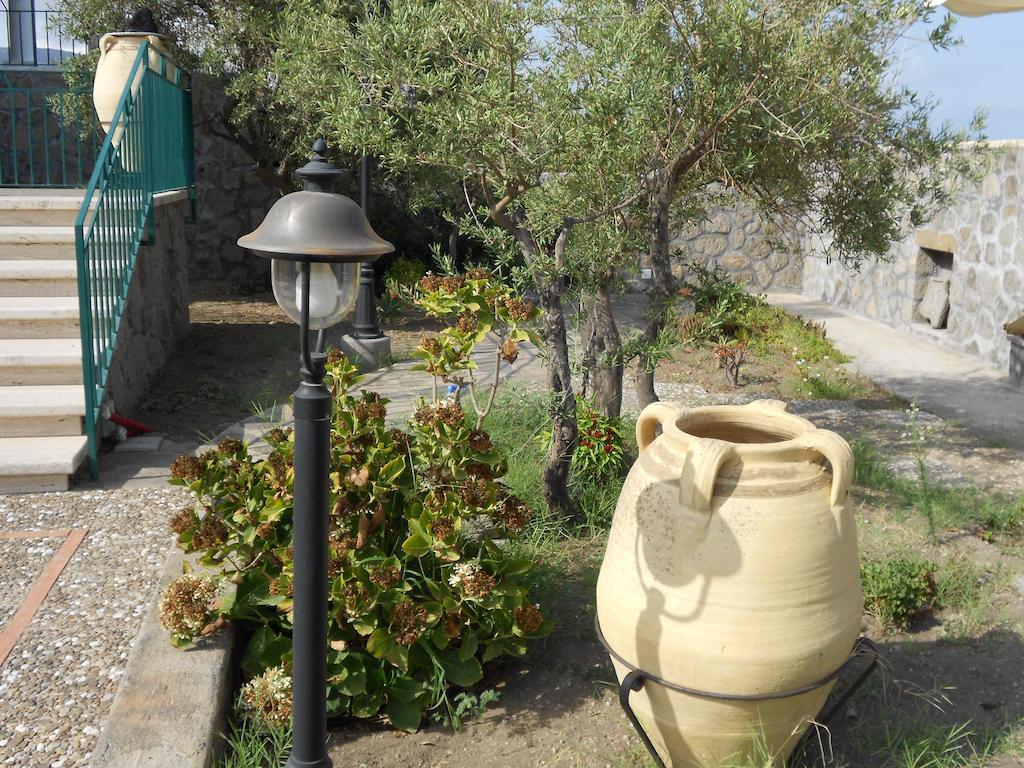 Case Vacanze Margherita Đảo Lipari Ngoại thất bức ảnh